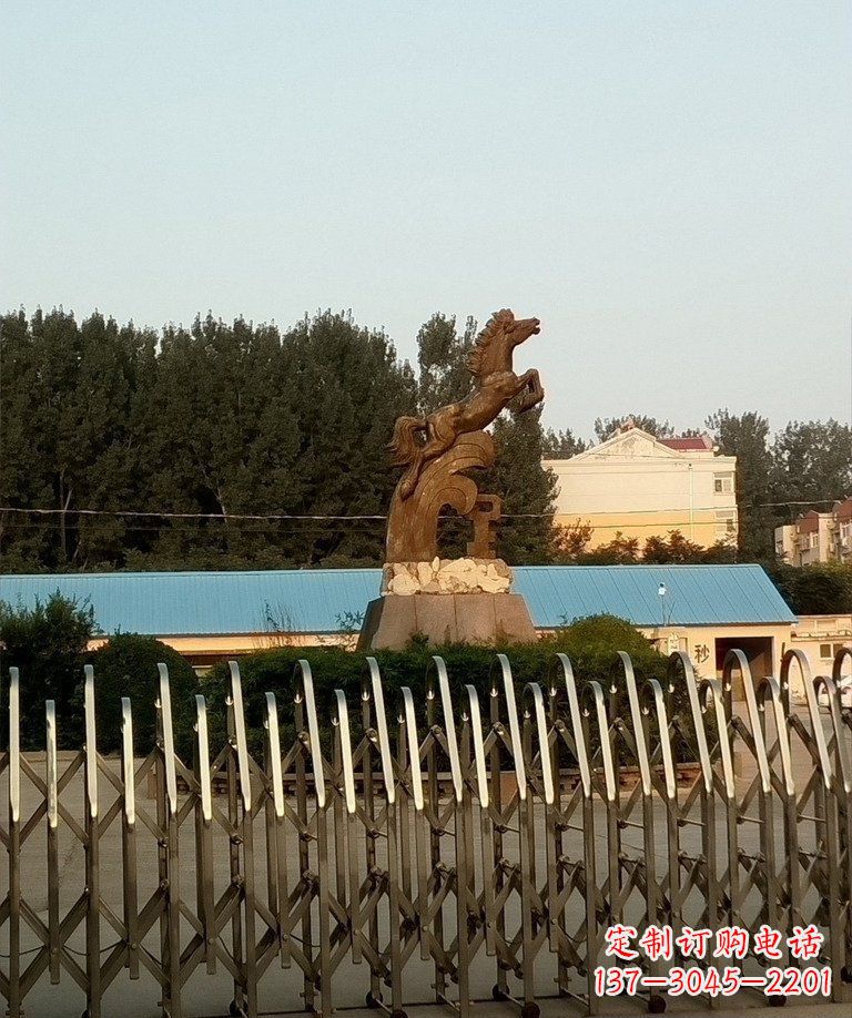 天津奔马企业景观铜雕