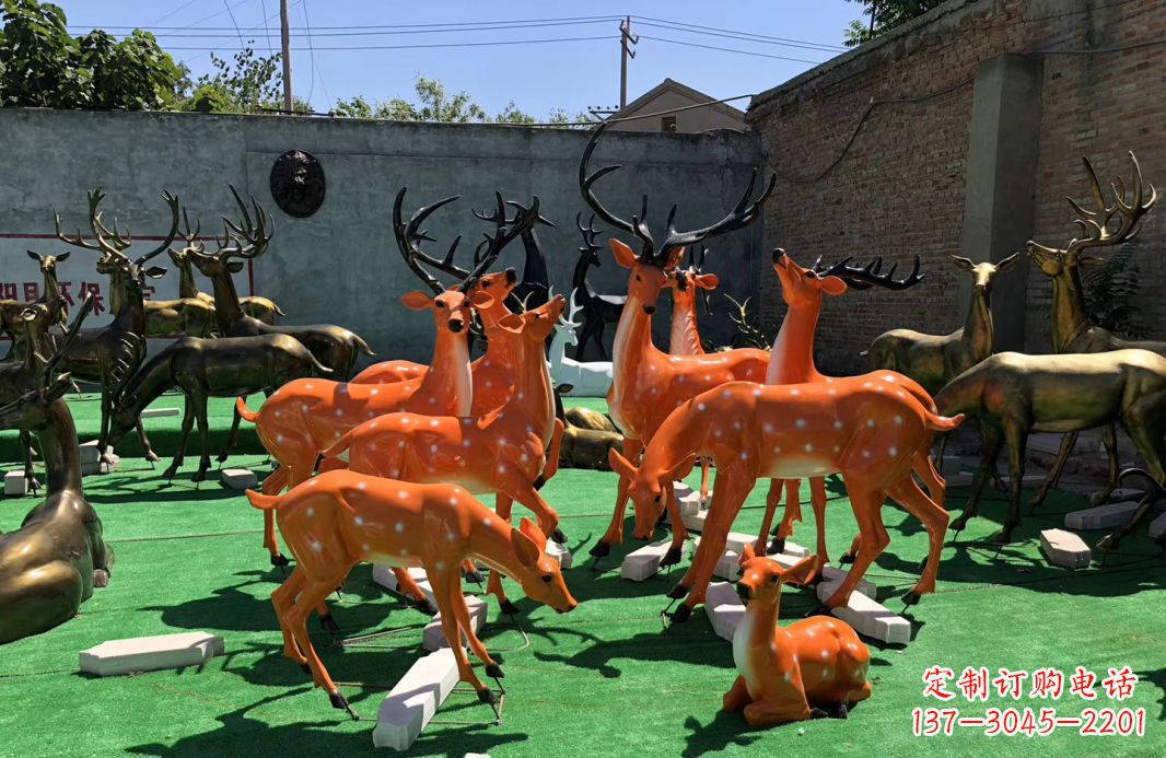 天津玻璃钢雕刻梅花鹿