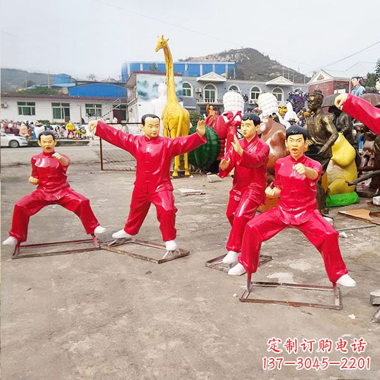天津玻璃钢打太极拳的人物雕塑摆件