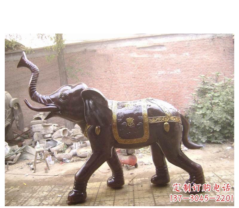 天津玻璃钢大象坐骑雕塑
