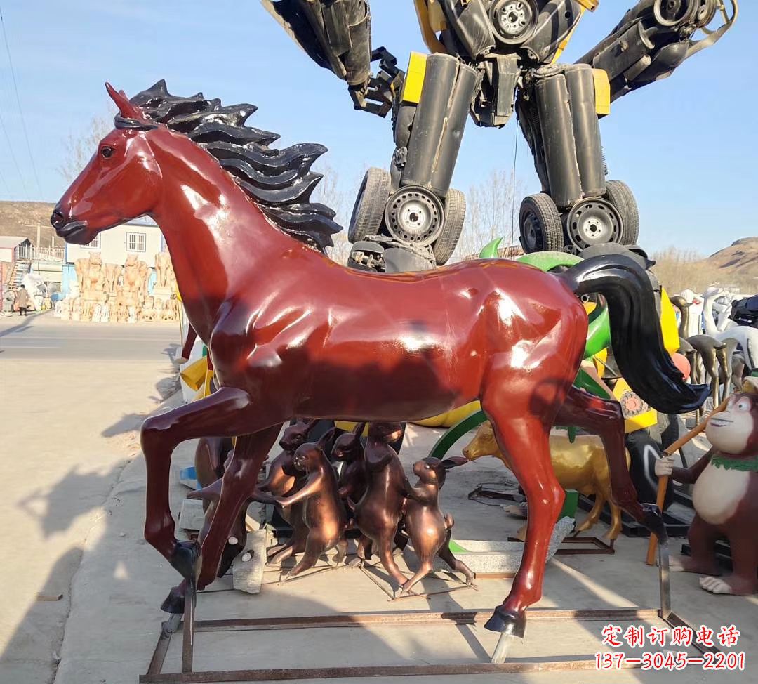 天津玻璃钢奔马雕塑
