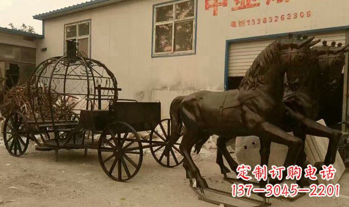 天津玻璃钢欧式马车雕塑精美艺术品