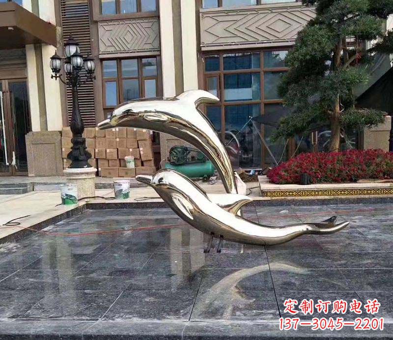天津不锈钢海豚雕塑——美丽的艺术礼物