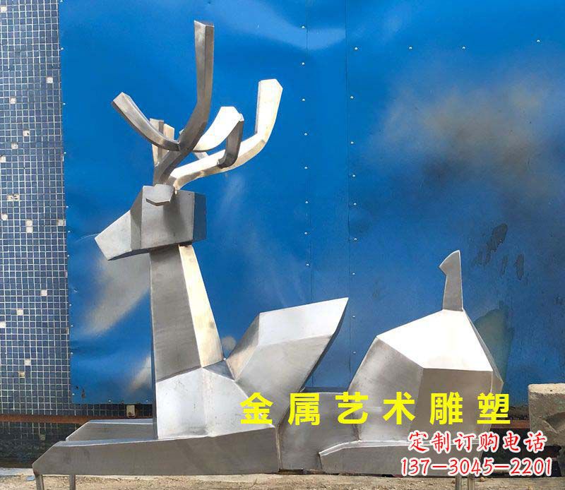 天津不锈钢别墅几何小鹿雕塑