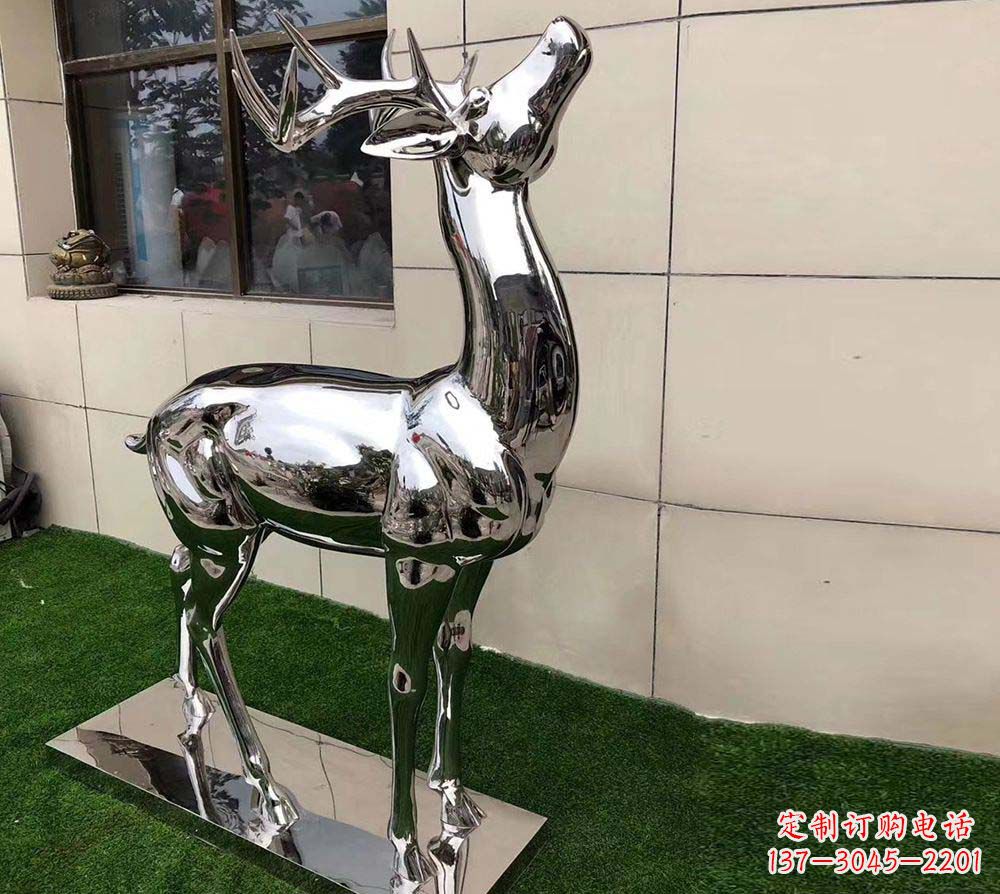 天津不锈钢别墅镜面小鹿雕塑