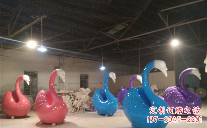 天津不锈钢彩色天鹅——精美的动物雕塑