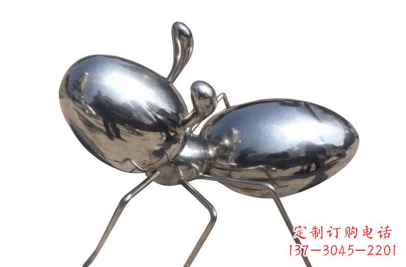 天津不锈钢抽象镜面蚂蚁雕塑