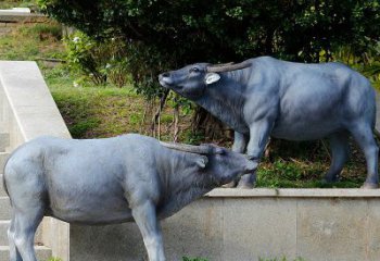 天津玻璃钢水牛雕塑以玻璃钢表现出的动态水牛