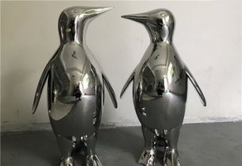 天津企鹅雕塑以不锈钢赋予生命