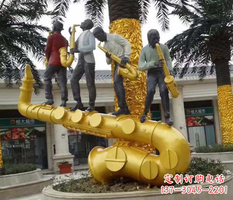 天津不锈钢吹萨克斯人物雕塑