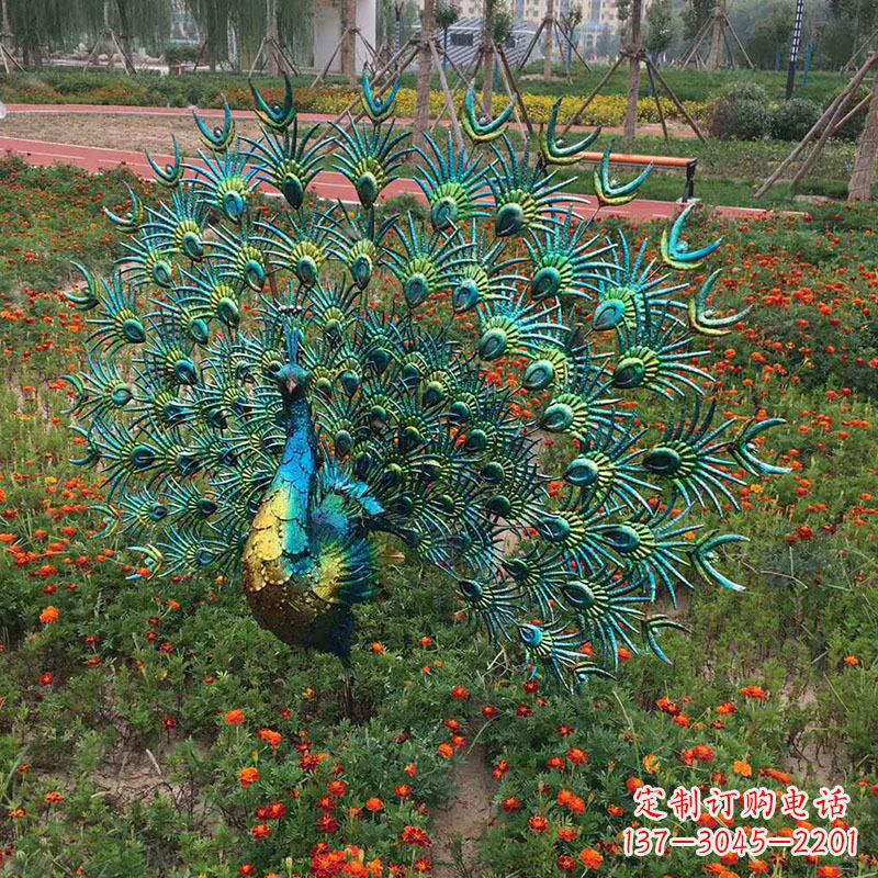 天津不锈钢仿真孔雀雕塑传承精美绝伦