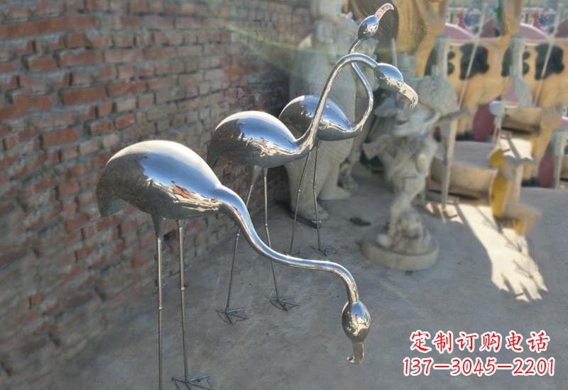 天津不锈钢火烈鸟雕塑灿烂耀眼的艺术之作