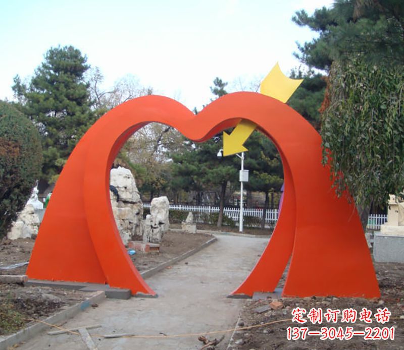 天津不锈钢拱门雕塑给空间增添灵动之美