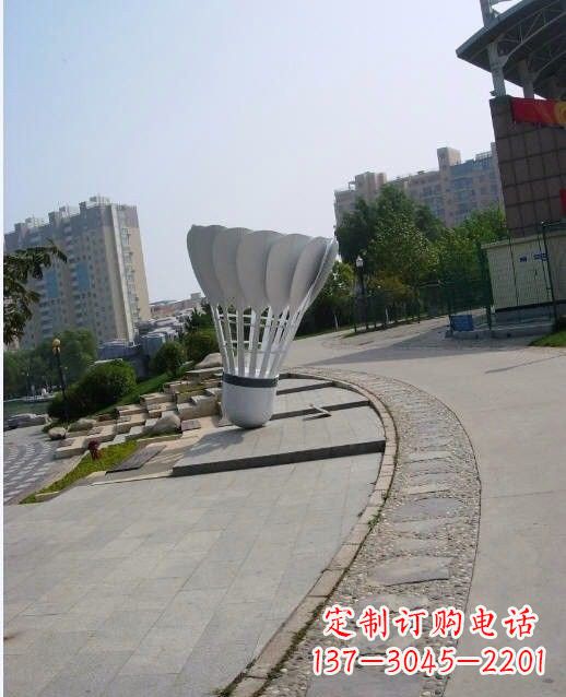 天津羽毛球雕塑一座展现精神风貌的艺术精品