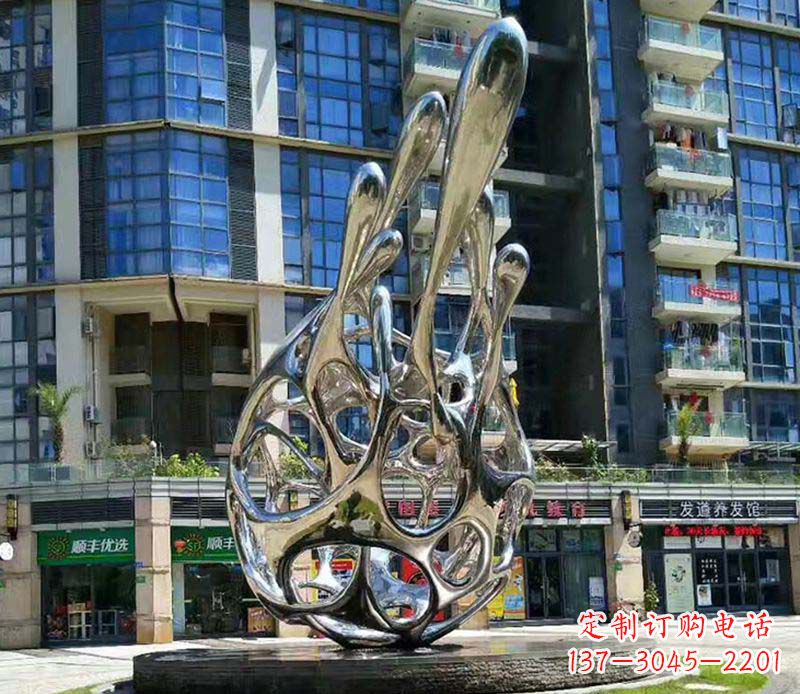 天津不锈钢火龙果雕塑集艺术与自然之美