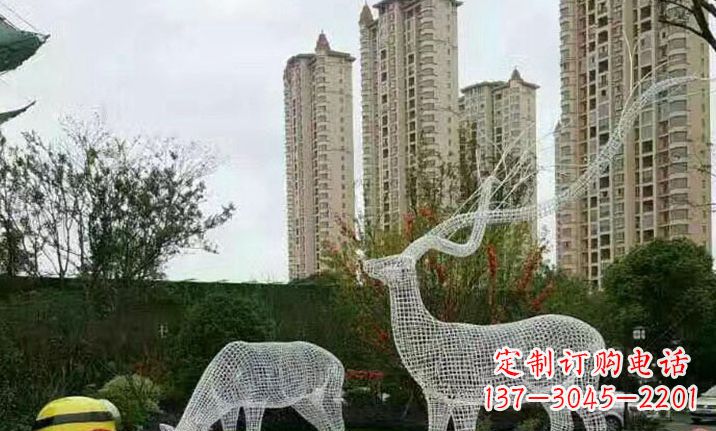 天津不锈钢镂空鹿动物雕塑