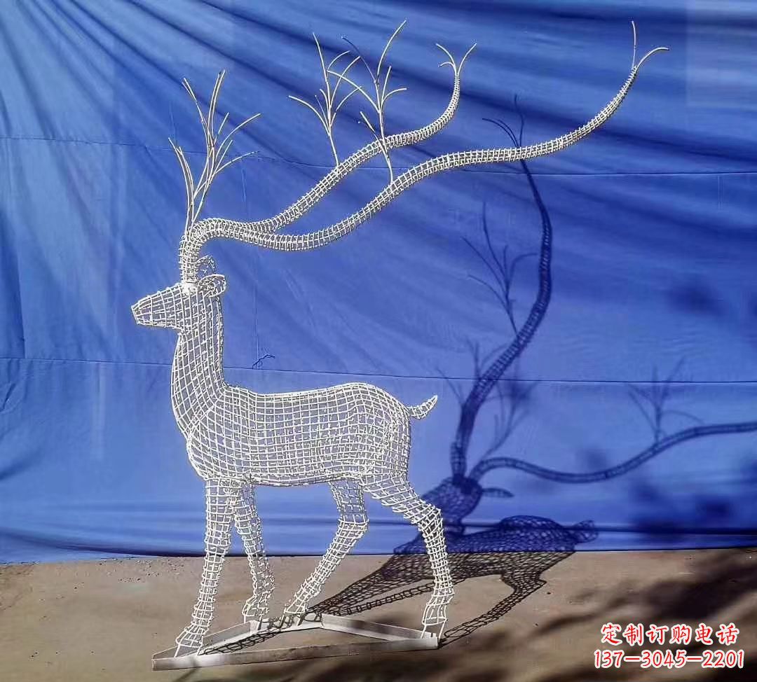 天津不锈钢麋鹿雕塑精美的景观装饰品