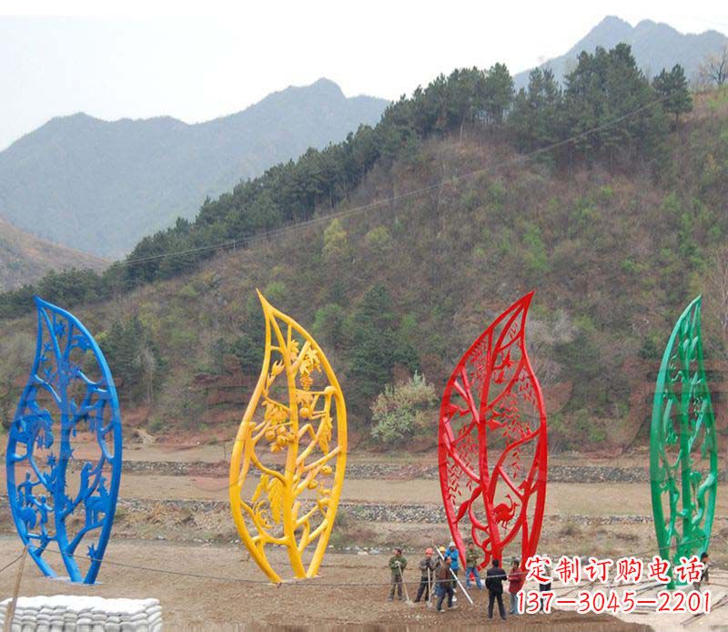 天津不锈钢镂空树叶景观雕塑精美绝伦