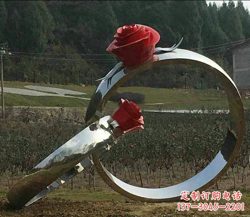 天津不锈钢玫瑰花对戒雕塑
