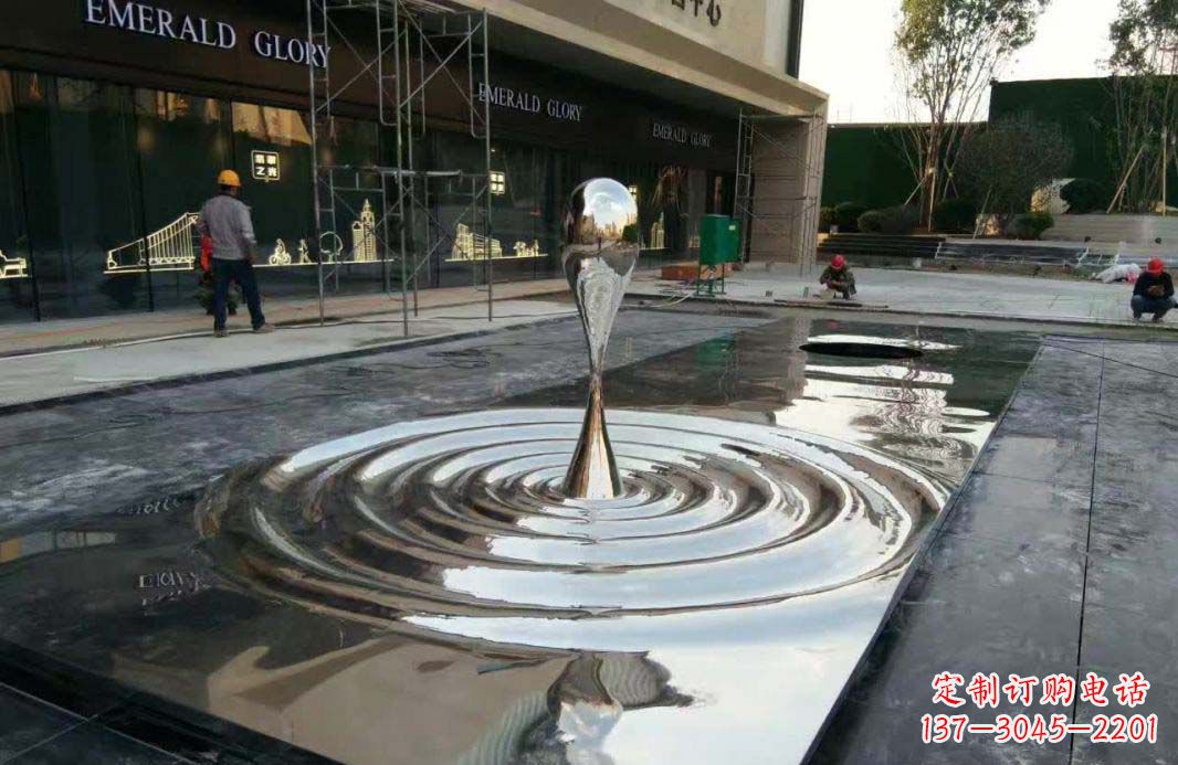 天津不锈钢水滴雕塑美丽的艺术表现