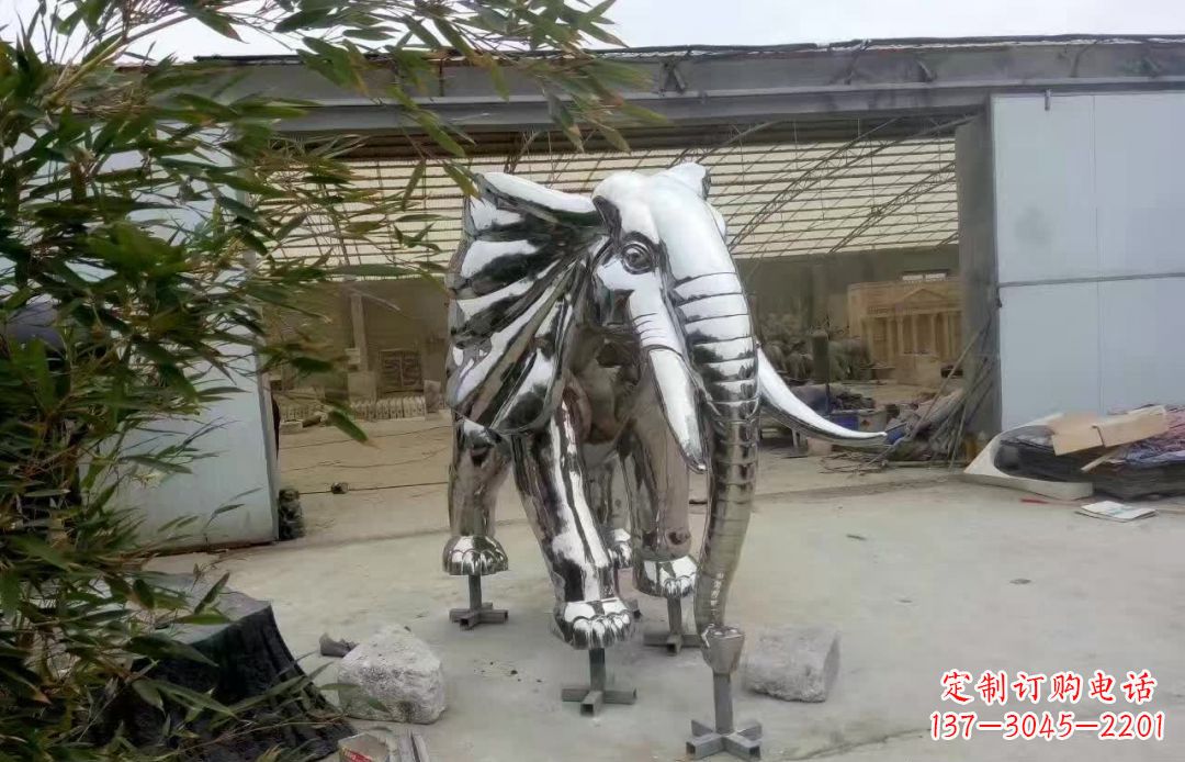 天津大象雕塑——装饰不锈钢售楼部