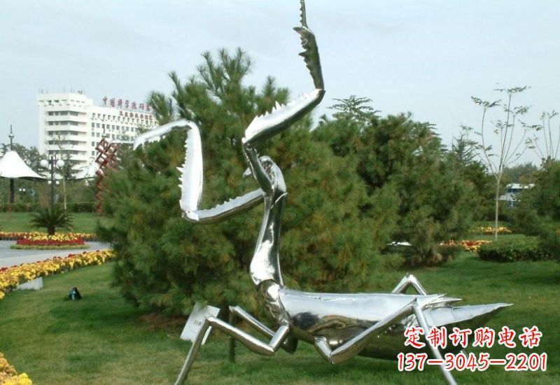 天津不锈钢螳螂雕塑艺术的精美结晶