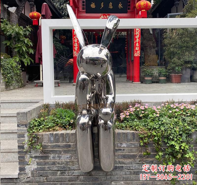 天津不锈钢兔子雕塑精美的艺术作品