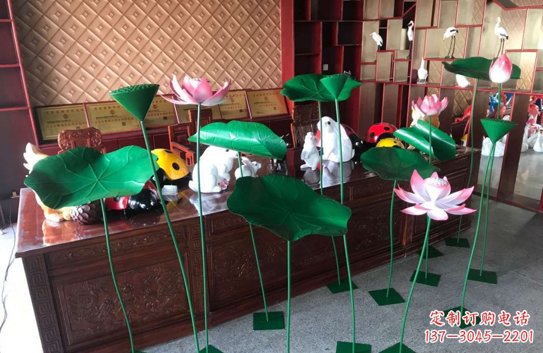 天津精美不锈钢荷叶雕塑