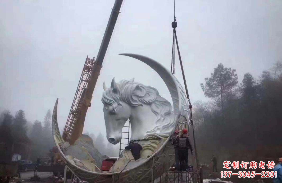 天津不锈钢月亮雕塑
