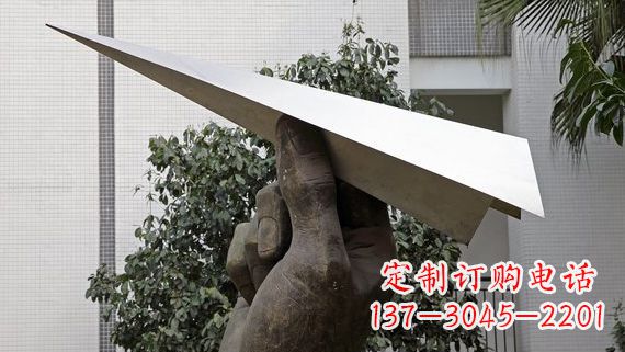 天津不锈钢纸飞机雕塑令人惊叹的艺术绝活