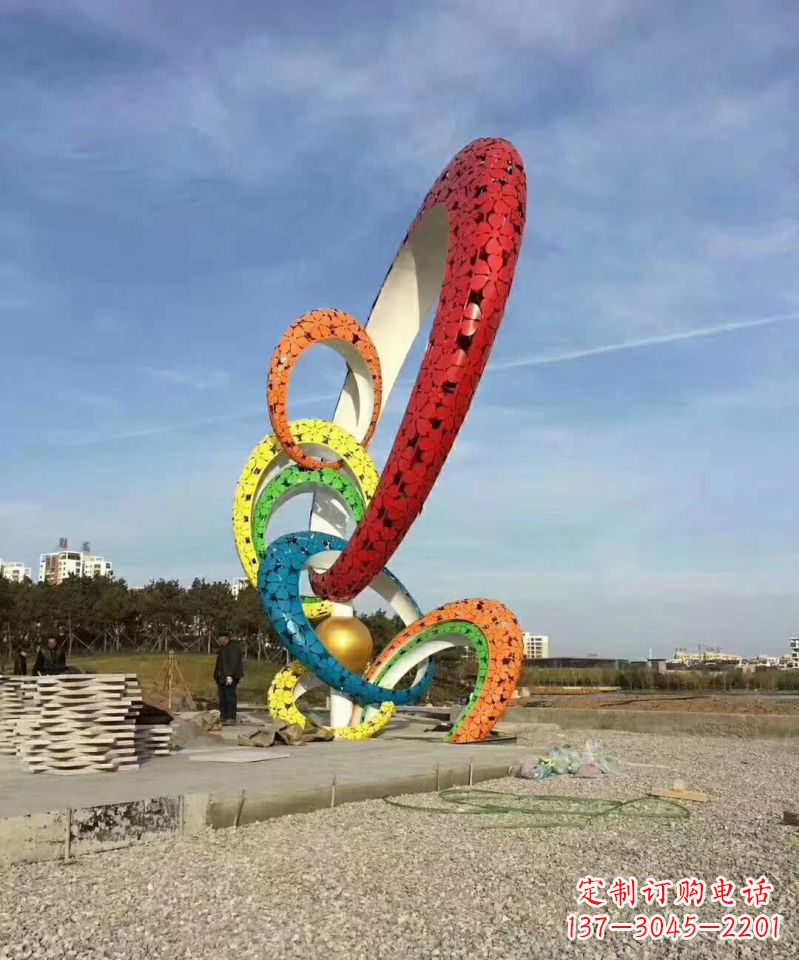 天津彩色不锈钢圆环雕塑极致美学之精品