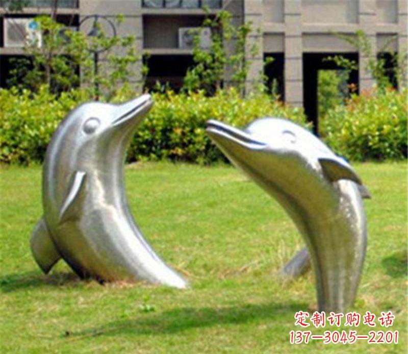 天津草坪镜面海豚不锈钢雕塑