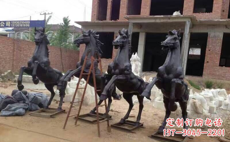 天津马雕塑积极而具有历史意义的艺术