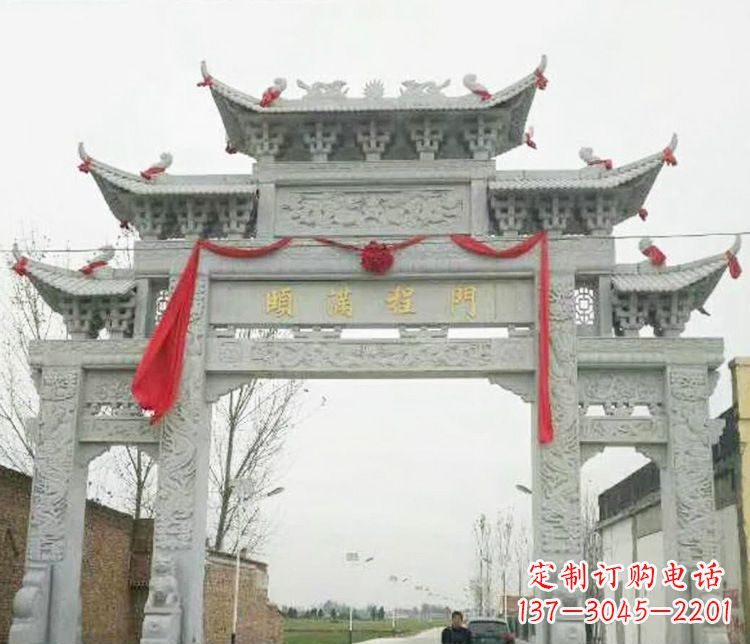 天津牌坊雕塑纪念历史,传承文化