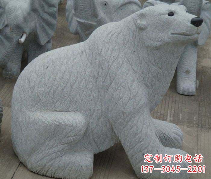 天津精美大理石雕刻的北极熊