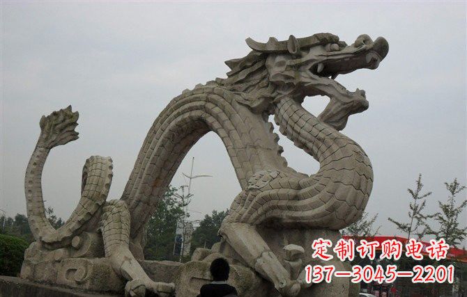 天津大理石龙雕塑,象征着力量与尊贵