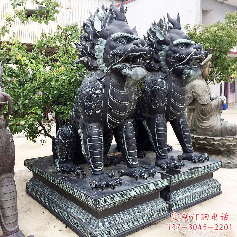 天津象征威严的大理石麒麟雕塑