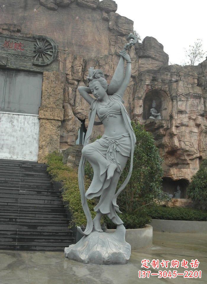 天津琵琶飞天人物石雕