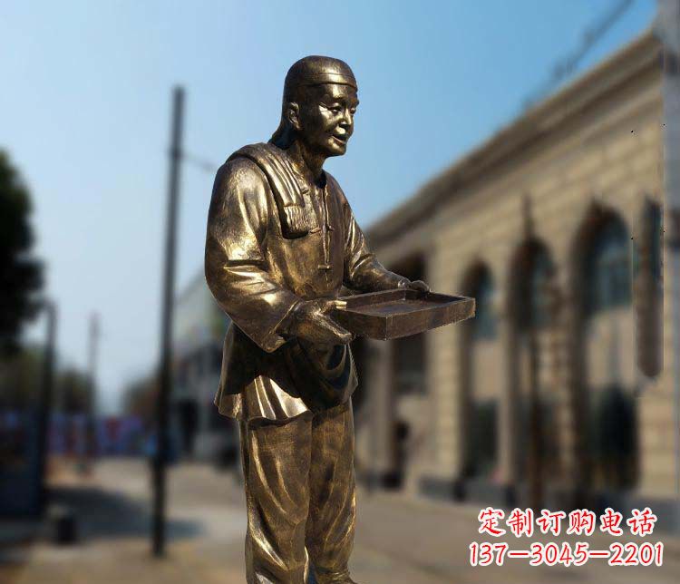 天津店小二人物铜雕1
