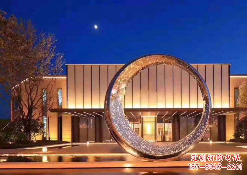 天津璀璨绚丽发光不锈钢圆环雕塑