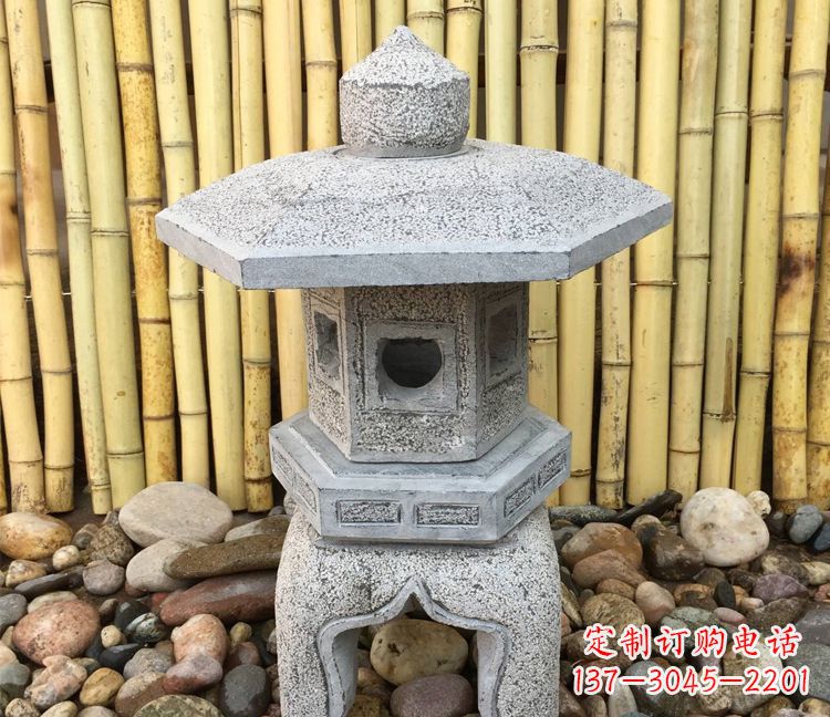 天津精美仿古灯笼石雕