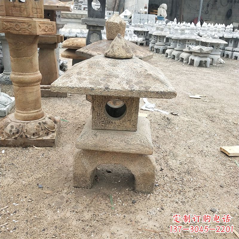 天津精美仿古石雕灯笼雕塑