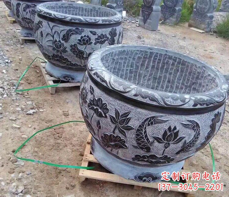 天津古典水缸雕塑