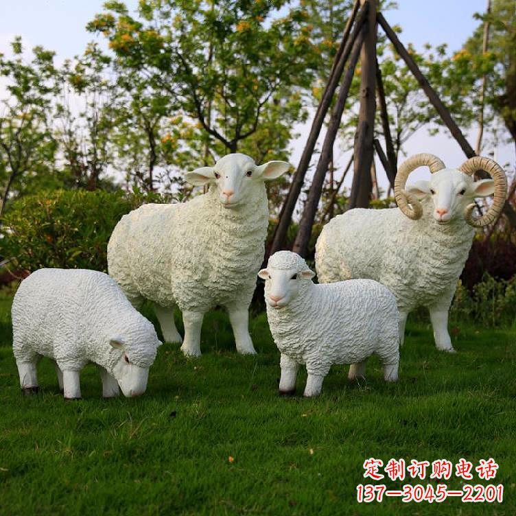天津仿真羊玻璃钢雕塑-草原草坪绿化带仿真动物摆件
