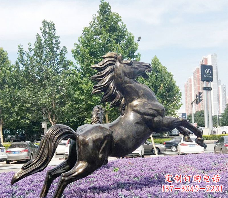 天津公园奔马铜雕