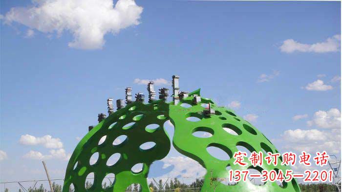 天津约克公园不锈钢镂空半圆拱门雕塑