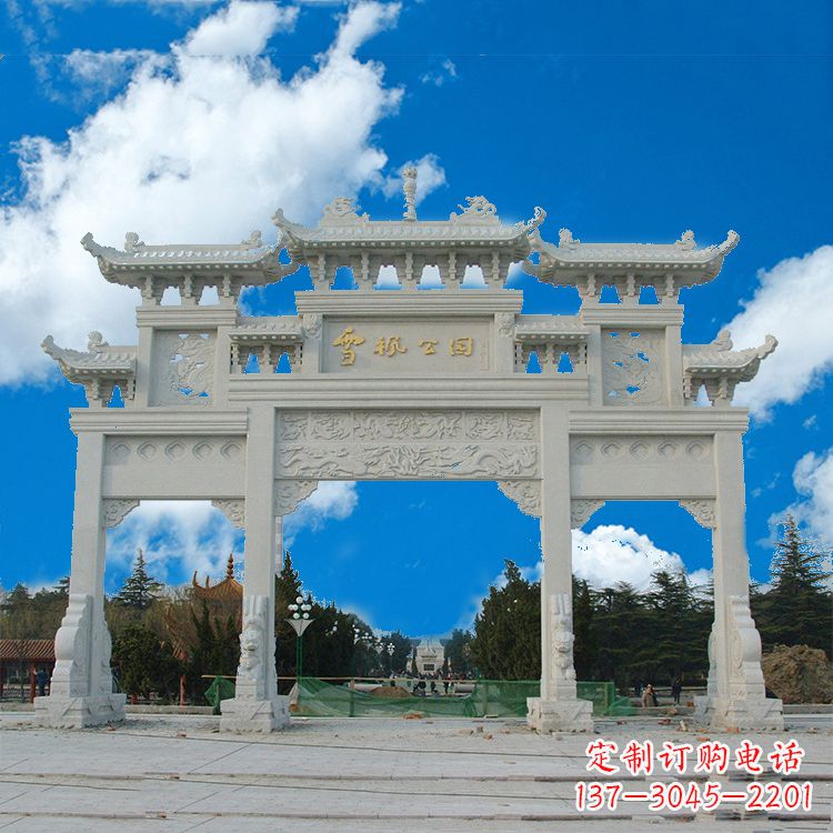 天津传承历史的精美汉白玉三门牌楼雕塑
