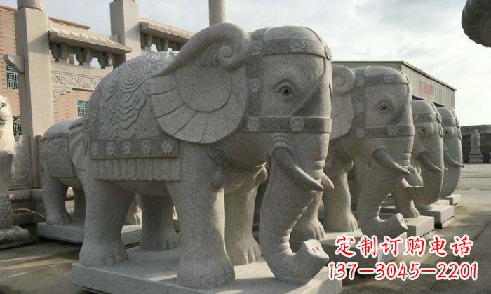 天津庄严雄伟的大象石雕