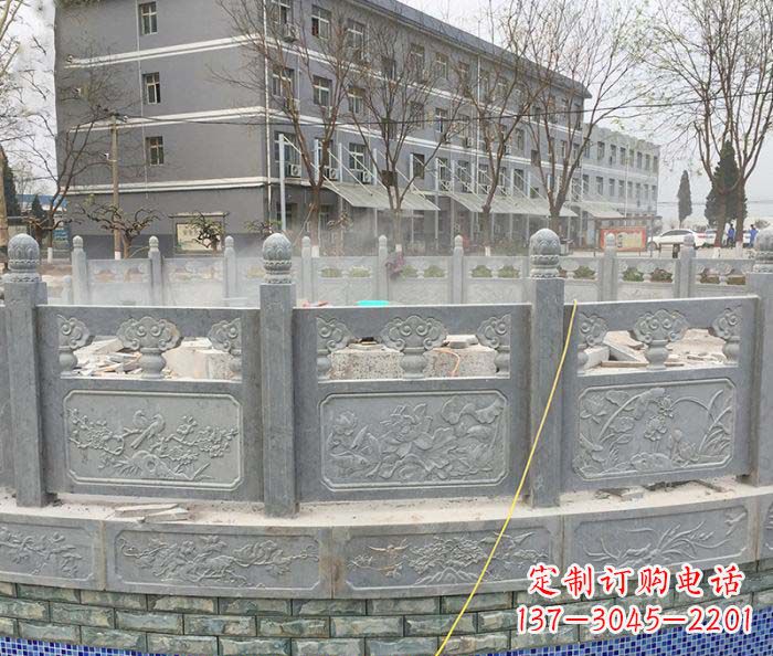 天津公园景观大理石栏板雕塑
