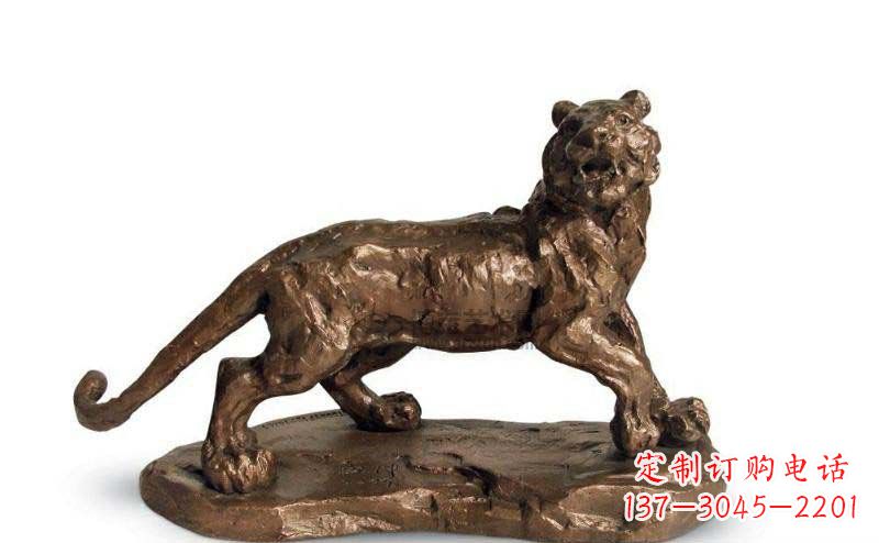 天津公园老虎动物铜雕